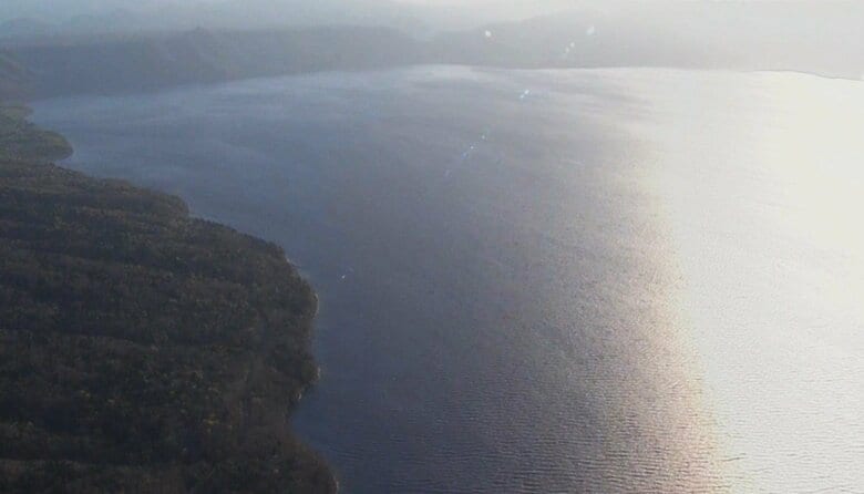 北海道の支笏湖でカヌー転覆し3人が湖に投げ出される【行楽日和のゴールデンウィークに水の事故】全員陸地に上がったとの情報＜北海道千歳市＞｜FNNプライムオンライン