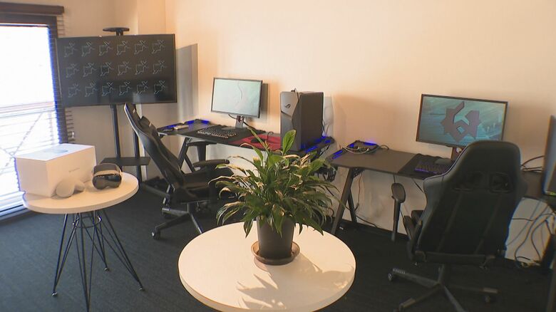 2階はおしゃれなオフィス