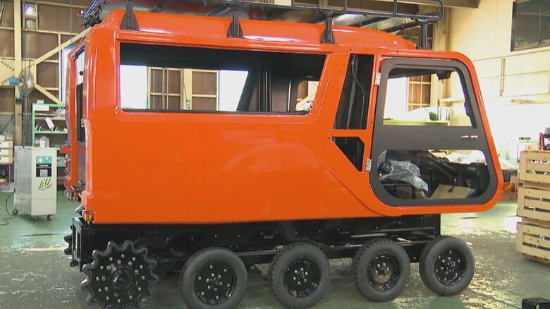 小型雪上車「Caliber（キャリバー）」