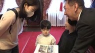 観光客を歓迎！「いらっしゃいませー」ゴールデンウィークの子どもたちが「お仕事体験」こいのぼりづくりも体験_長さ6メートルの”巨大こいのぼり”は庁舎前に（北海道 旧道庁赤れんが庁舎）