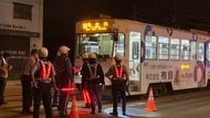 路面電車にはねられる…高齢女性が下敷きになり搬送先の病院で死亡_人気観光地・五稜郭近くの停留所付近の交差点_函館市電は始発から通常運転へ〈北海道 函館市〉