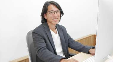 1300年続く伝統工芸「桐生織」で感動を届ける。コロナ禍のピンチをチャンスに変えたギフト商品「ハンカチドール」の開発秘話