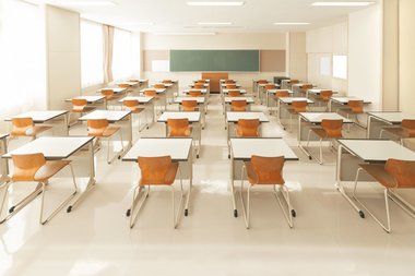 検討中の「9月入学」はいつから?教育・社会面などの課題を総点検