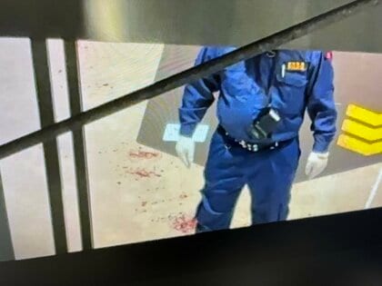 ドームで「HKT48」スタッフ刺される　注意された男が無言で突然　その後女性も襲われ…男は凶器持って逃走か　福岡