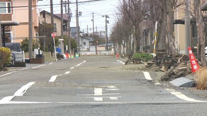 阪神淡路大震災を上回る“液状化”被害… 住民の要望で“説明会”実現も不安の声相次ぐ｢今後どうなる…｣