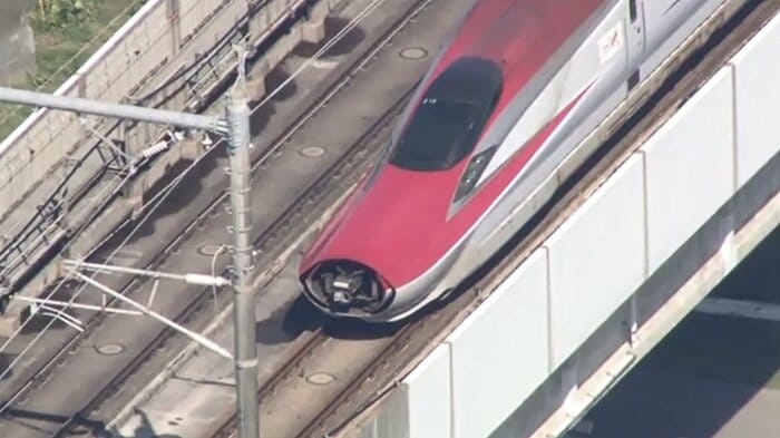 連結が外れたこまち号