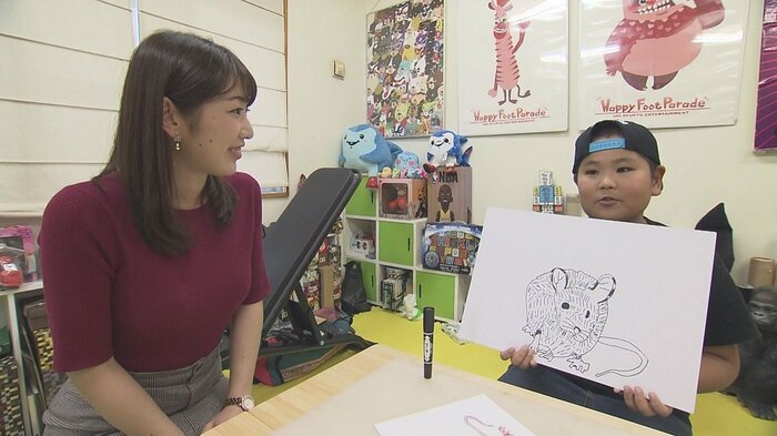 ゴンタ君と沖縄テレビ・小林美沙希アナウンサー(2020年1月取材時)