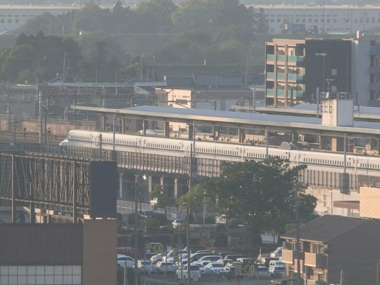 【速報】再開の見通し立たず…東海道新幹線が停電のため下り東京～新大阪 上り新大阪～浜松で運転見合わせ｜FNNプライムオンライン