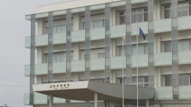 富山・射水市の係留場で82歳女性を小型船の手すりに服が絡まった状態で発見　搬送先の病院で死亡を確認｜FNNプライムオンライン