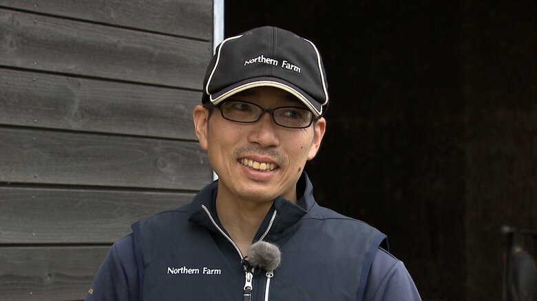 クロワデュノールを管理する菅原幸三厩舎長