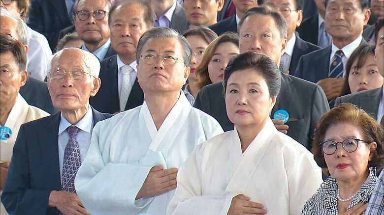 日本の植民地支配からの解放を記念する「光復節」に出席する韓国・文在寅大統領