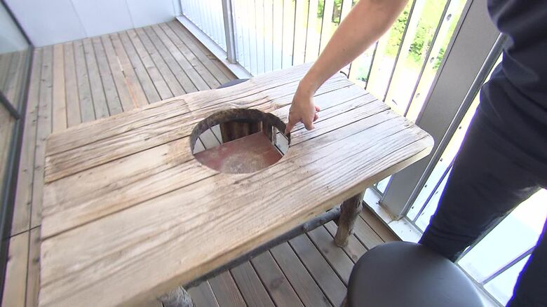 以前の「景勝園」にあったテーブル