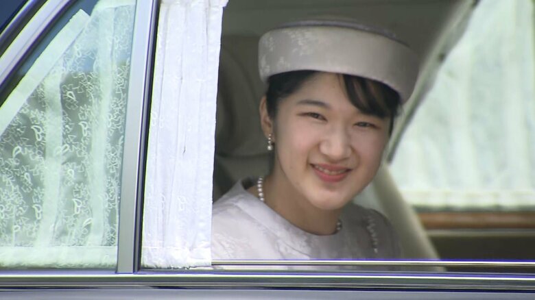 上皇ご夫妻のもとに向かわれた愛子さま（10月20日午前）