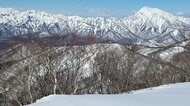 戸隠連峰本院岳で富山の女性（46）遭難　雪渓歩いていて滑落か　付近で姿見当たらず県警ヘリで上空から捜索中　「同行者が滑落した」と救助要請