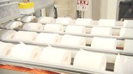 トイレットペーパー 生産は順調 “普段通り”なら十分買えます