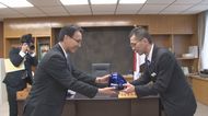 事故と犯罪から子供を守る! 黄色い手帳運動 青色回転灯贈呈(島根・松江市)