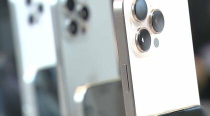 独自の生成AI機能を搭載　アップル「iPhone16」発売…ワンタッチで撮影・ズーム可能な“カメラコントロール”も