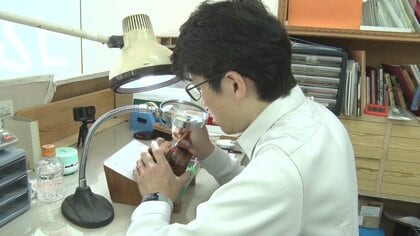 脱はんこに待った！機械に出せない“味”を追求　手彫りにこだわるはんこ職人の技と思い【石川発】