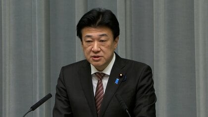 官邸関係者「核保有すべき」発言で波紋　官房長官はコメント控えつつ非核三原則の堅持表明　進退含む対応求める声も