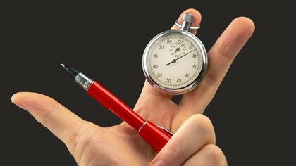 人間の集中力は8秒しかもたない？言いたいことは「3秒」で伝える意識を持つ3つの理由を現役コンサルタントが解説