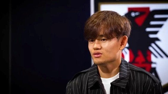  チームについて語る久保選手