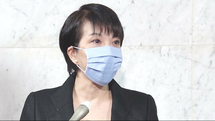悪質な投稿の発信者を特定しやすくする制度を検討するとした高市総務相