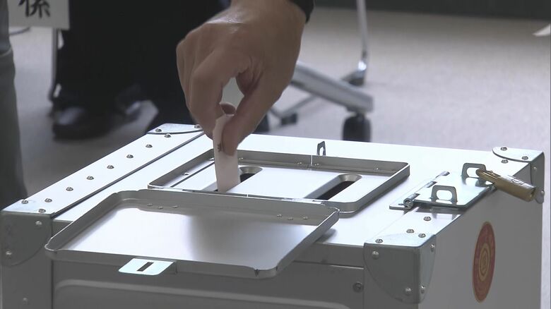 現職と新人2人が争う伊那市長選挙　投票進む　午前11時の投票率は11.55%　前回を3.41ポイント下回る　｜FNNプライムオンライン