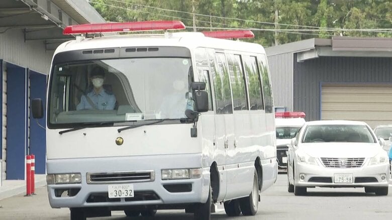 “全裸”姿で筑波大学内を歩き…公然わいせつの現行犯で自称・医師の横山優容疑者（39）逮捕　容疑認める　茨城・つくば市｜FNNプライムオンライン