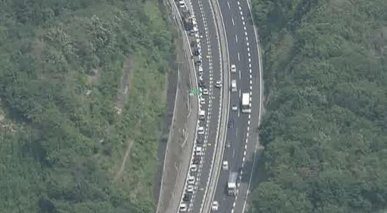 【交通情報】山陽自動車道上り線　三原久井～尾道ＩＣ間通行止めは午後３時過ぎ解除　複数台の車パンクか｜FNNプライムオンライン