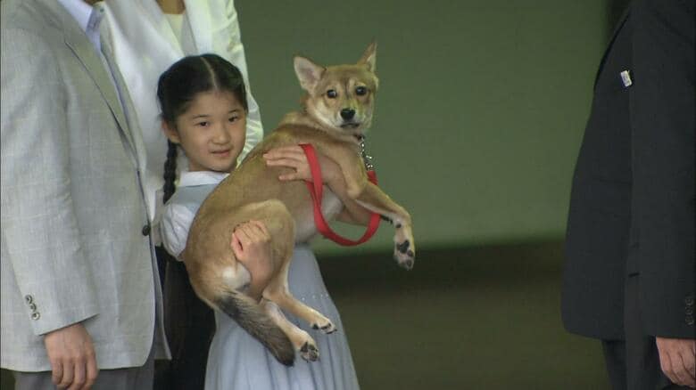 2009年8月 那須塩原駅で愛犬の由莉と一緒に（栃木・那須塩原市）