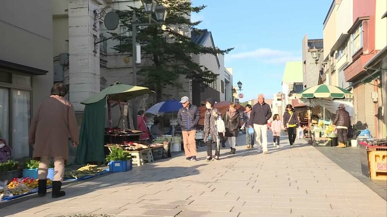 年末の朝市通り