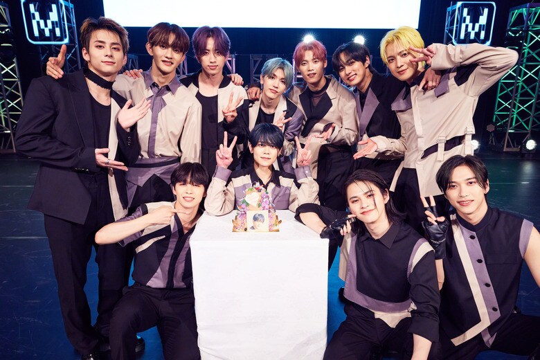 (c)LAPONE ENTERTAINMENT