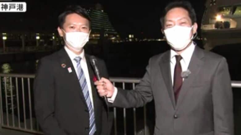 関西テレビの夕方ニュースに生出演した斎藤知事　右が筆者