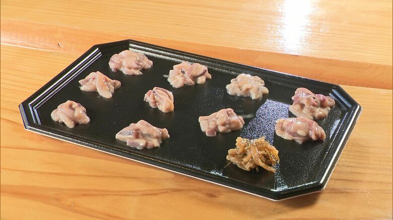 塩辛の食べ比べを楽しむ