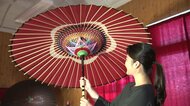 開くと美しい糸飾り…誕生200年「淀江傘」が存続危機に…すべて“メイドイン鳥取”で伝統継承へ