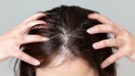 抜け毛が増えてきた…なら首・肩・頭皮をほぐしてみて！毛髪診断士指導講師が勧める「すき間時間」で頭皮環境を改善するマッサージ法