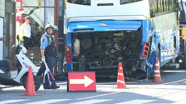 タクシーやバスなど6台絡む事故で男女14人搬送　このうち70代女性が死亡　神奈川・藤沢市