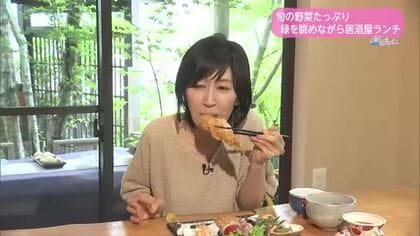 緑に囲まれた隠れ家で味わう至福のランチ　絶品アジフライと秘伝カレー【トレリン】