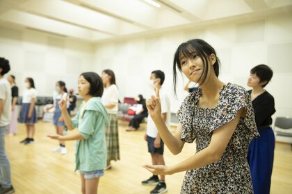 “耳が不自由な人”ではなく「聾者」という言葉を　聾者の高校生が訴える「偏見のない未来」　聴者だけの学校で「壁」見つめ直すきっかけに