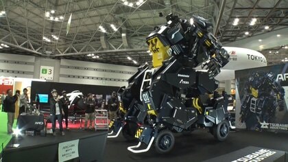 空飛ぶ車”に“着られるロボット” 堀池アナが体験！ロボットで“遊ぶ”未来