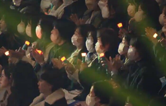 グッズのペンライトは懐中電灯として使える