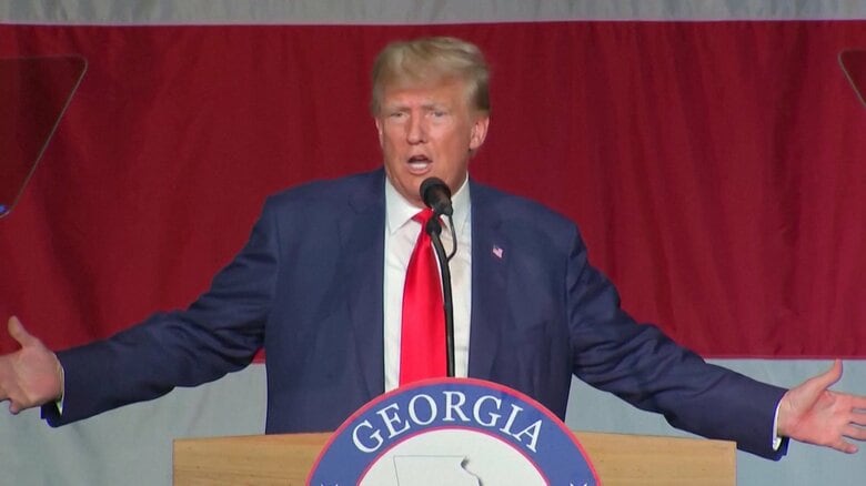 トランプ氏、機密文書の“保持認める”音声か　「オフレコだが…これは高度な機密情報」｜FNNプライムオンライン