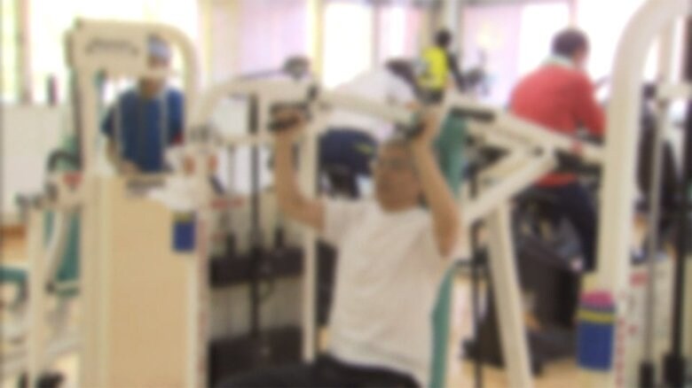 30代後半女性体力低下 高齢者“元気”な一方で...