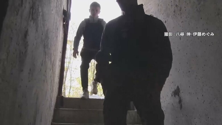 日本人写真家が捉えたマンションにミサイル着弾する瞬間21