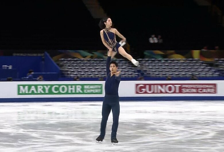 公式練習を行った三浦璃来・木原龍一組