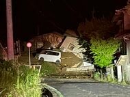 【速報】土砂崩れで女性１人が搬送　命に別条なし　土砂が住宅に流れ込む　大分県九重町