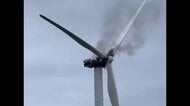 【速報】風力発電用の風車から炎と黒煙上がる…通報から1時間経過も鎮火に至らず消火活動中（鳥取・琴浦　