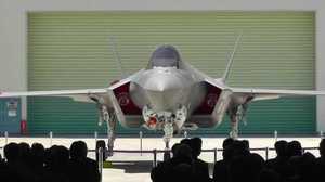 最新鋭ステルス戦闘機F-35A 国内生産初号機お披露目とその戦略的意味