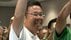 沖縄県知事選　新人の古謝玄太氏が当選　那覇市出身の42歳　「新しい…