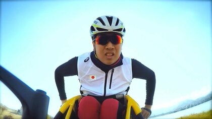 パラ陸上2冠の佐藤友祈、金メダルのスピードを生み出す秘密は「脇の力」